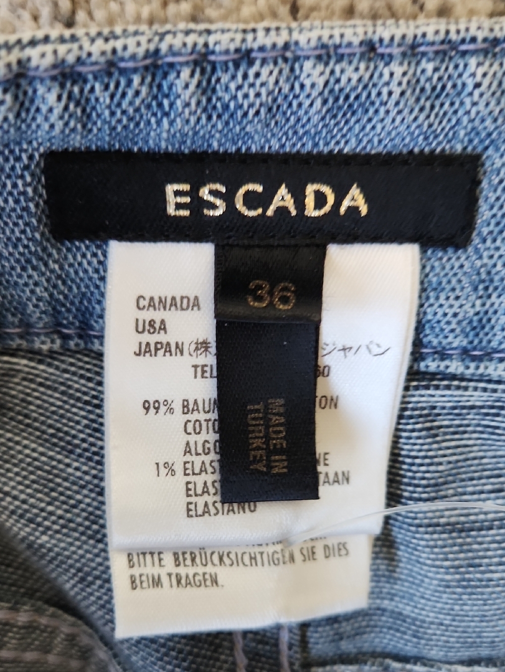 Escada Flare Leg Denim Medium Wash Jeans Size 36/US 6 - Picture 6 of 10